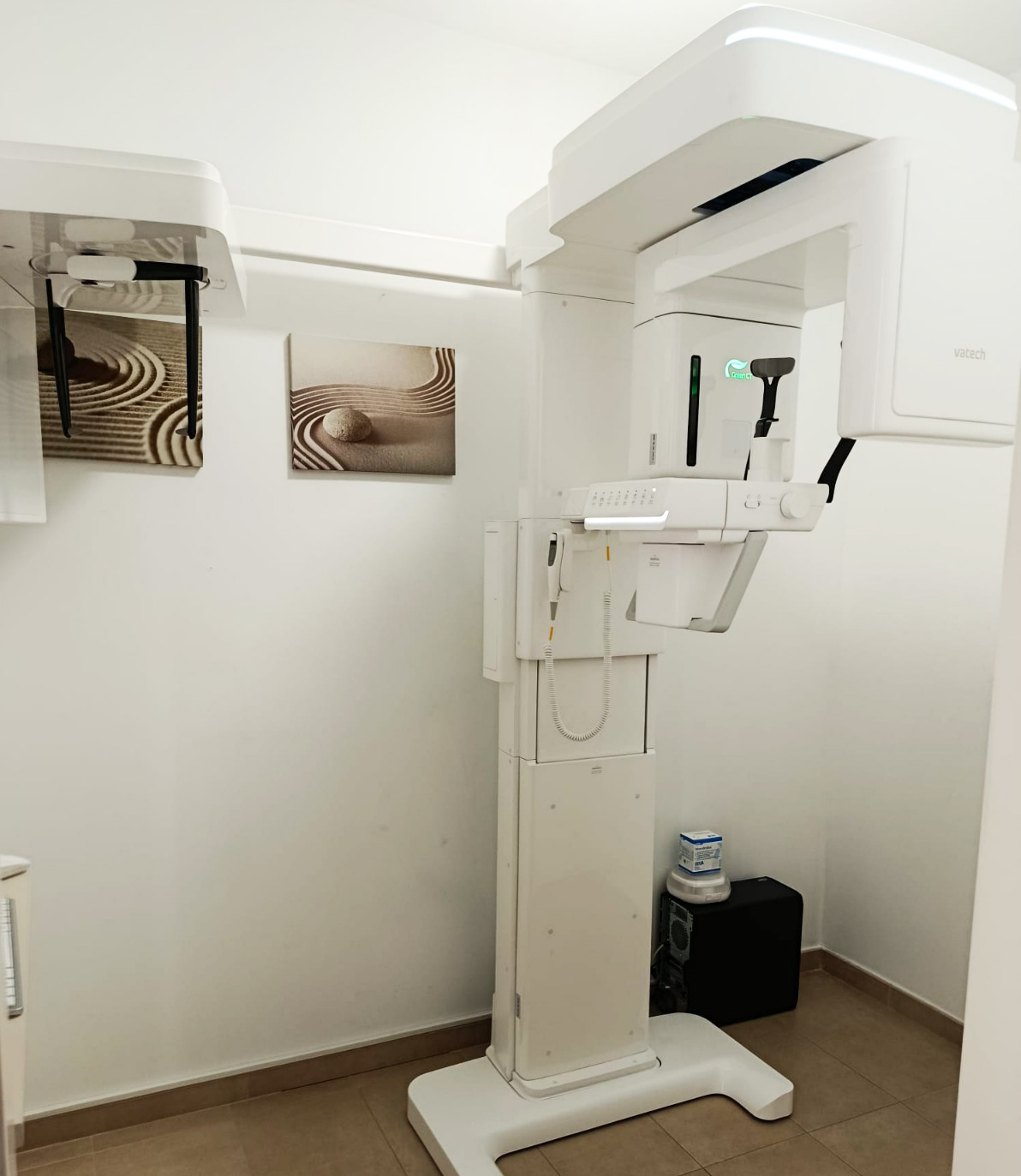 Lee más sobre el artículo EL SISTEMA MÁS AVANZADO DE IMAGEN DE RAYOS X DIGITAL 4 EN 1 (PANO, CEPH, CBCT Y ESCANEO DE MODELOS)
